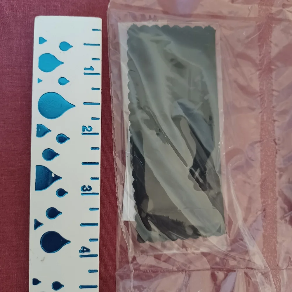 New Zagg Invisible Shield Applicator Kit NWT